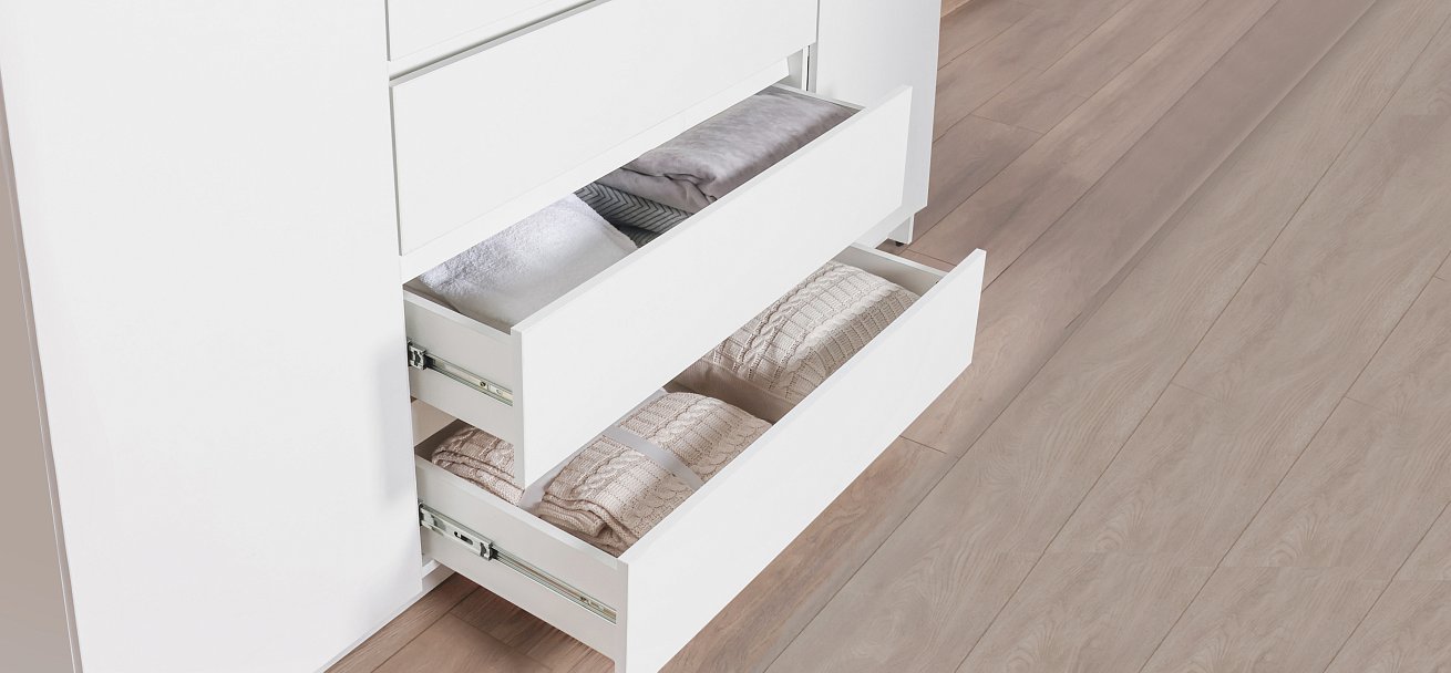 Идея 160 шкаф распашной 4Д+ящики Белый