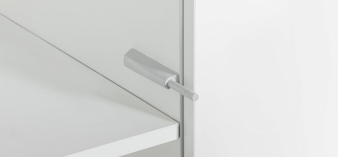 Идея 135 шкаф распашной 3Д Белый