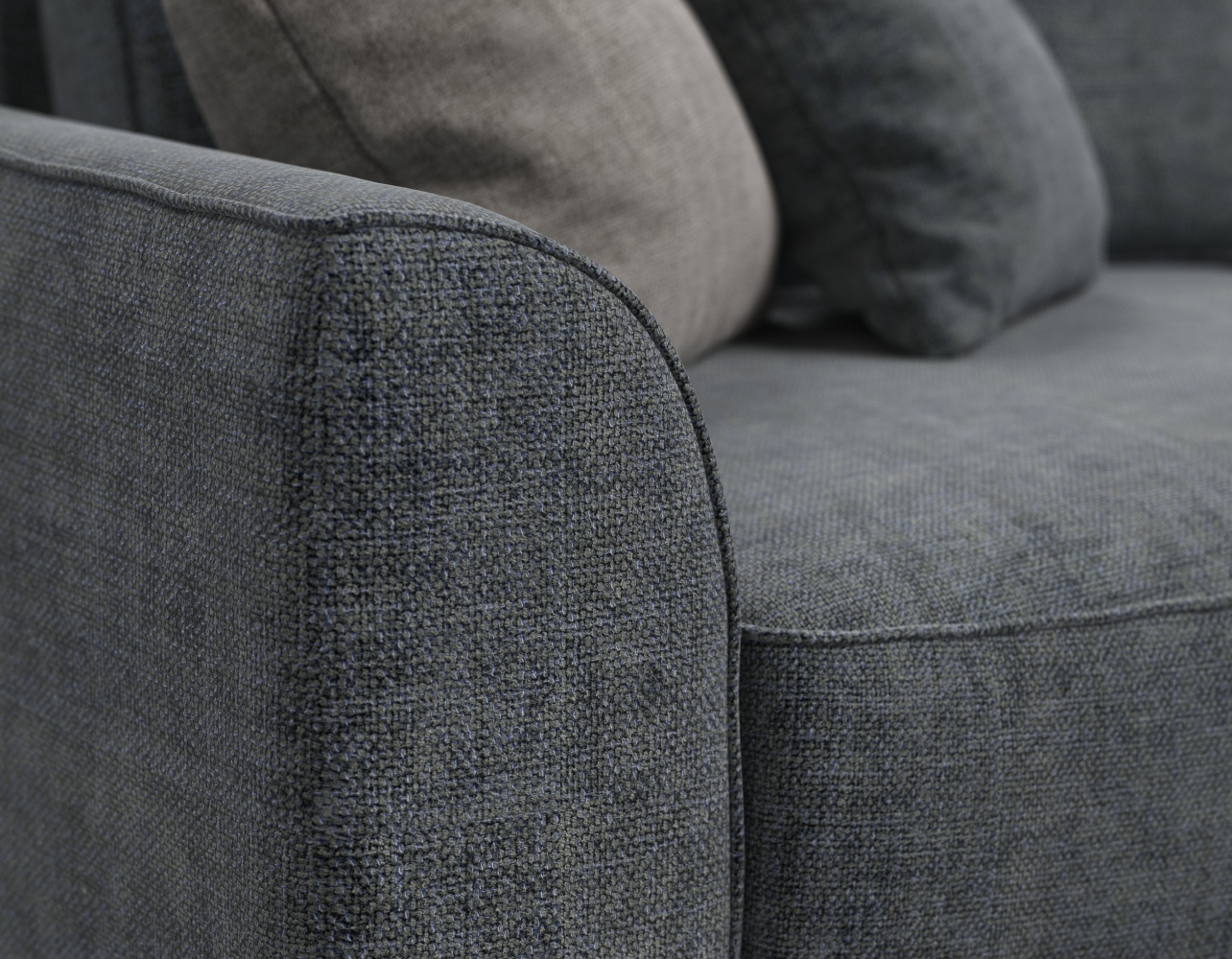 Стильный декоративный кант по периметру подчеркивает исключительный вкус владельца